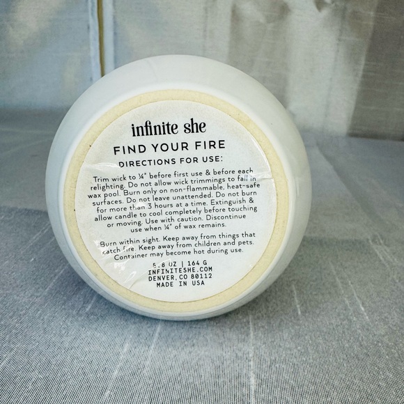 Infinite she find your fire mini candle - Picture 3 of 5